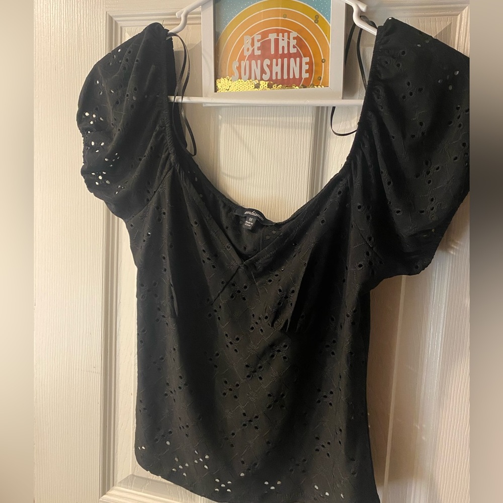 Women’s size medium( runs small )